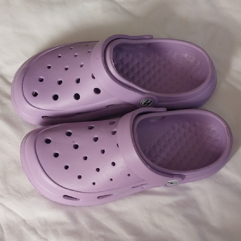 Hobibear Slip On Clogs Size 36. NWOB